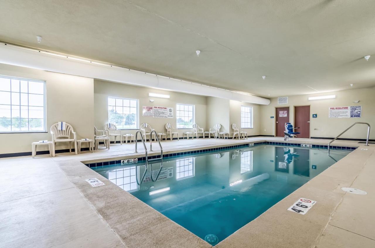 Cobblestone Hotel & Suites - Andrews Экстерьер фото